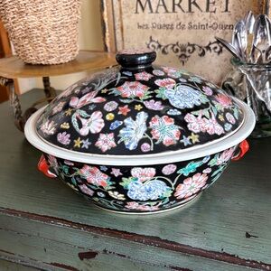 Vintage Jingdezhen Rose Noire Millefleur Chinese Tureen Black Multicolor Flowers